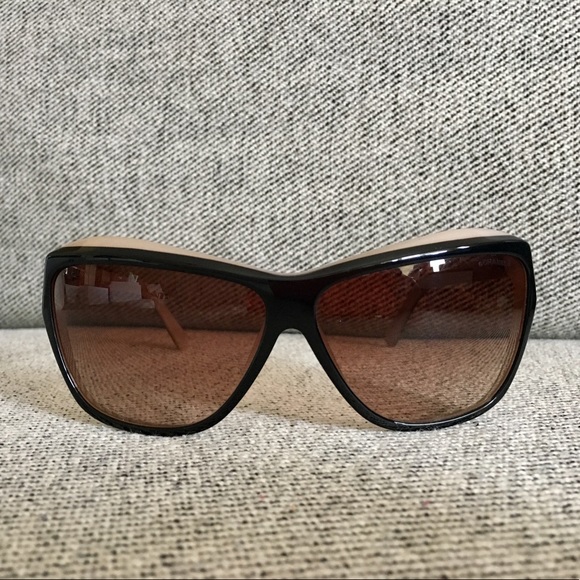 Chanel sunglasses main image 5